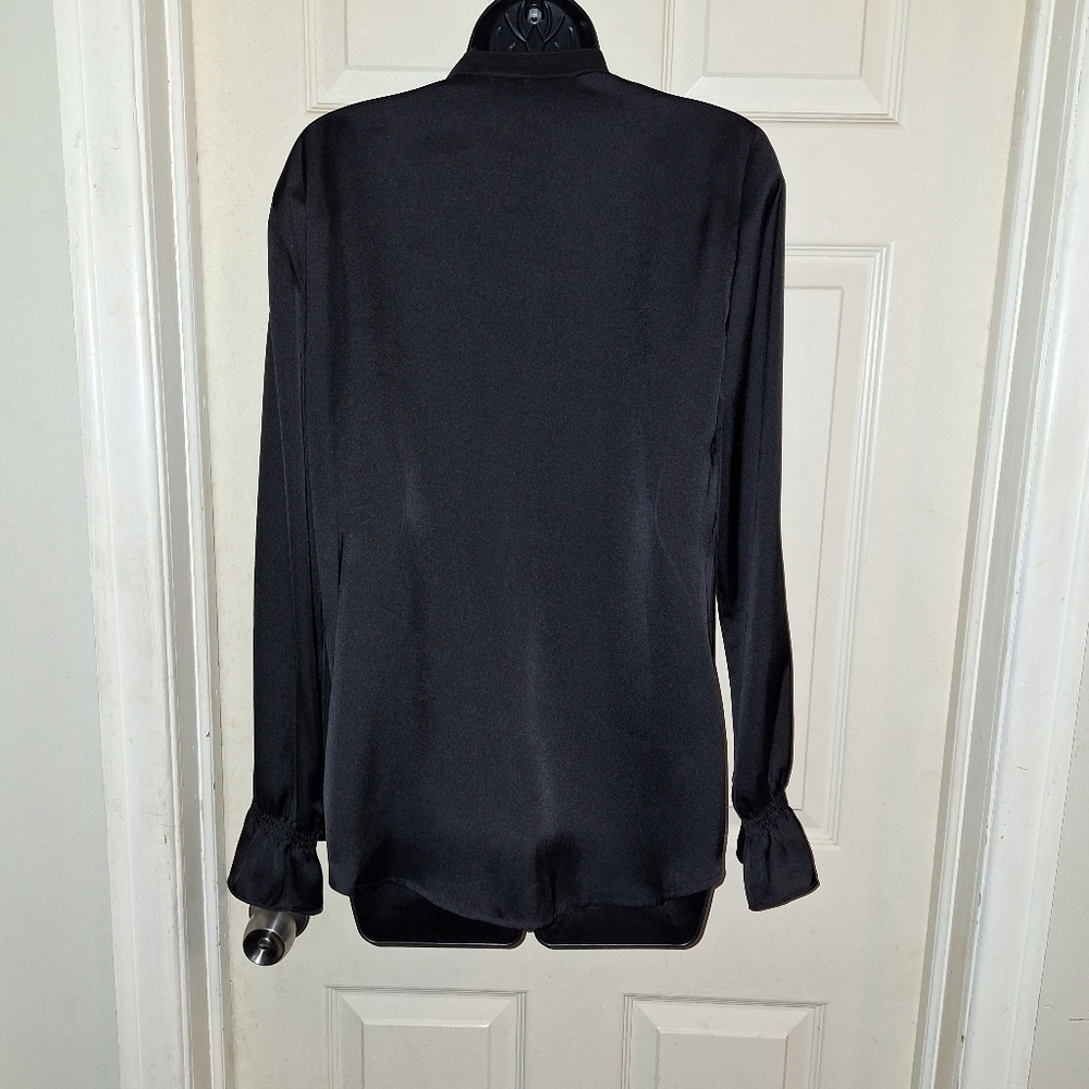 Kasper button down blouse with ruffles small - Picture 3 of 6